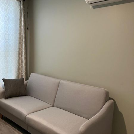 One Bedroom, Nyc 45 Min By Subway , Brooklyn, Brighton Beach New York Esterno foto